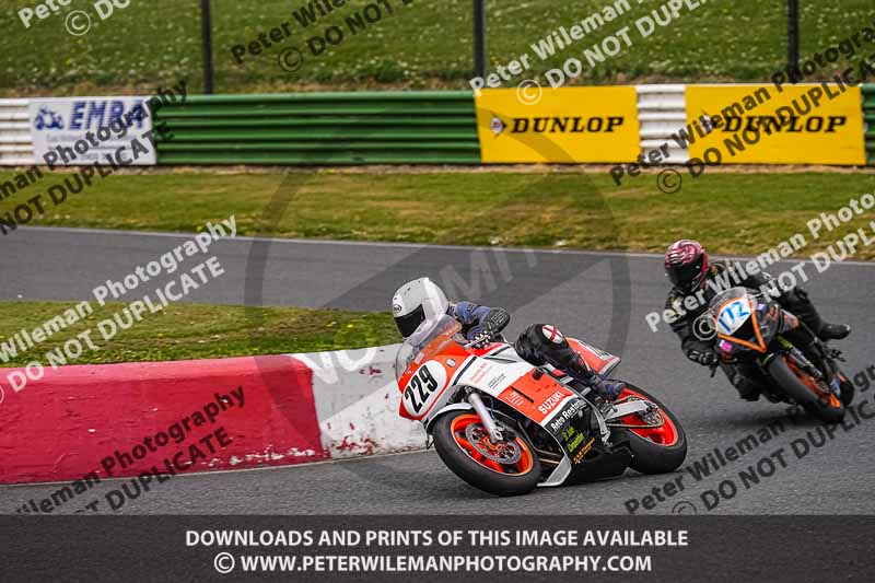 enduro digital images;event digital images;eventdigitalimages;mallory park;mallory park photographs;mallory park trackday;mallory park trackday photographs;no limits trackdays;peter wileman photography;racing digital images;trackday digital images;trackday photos